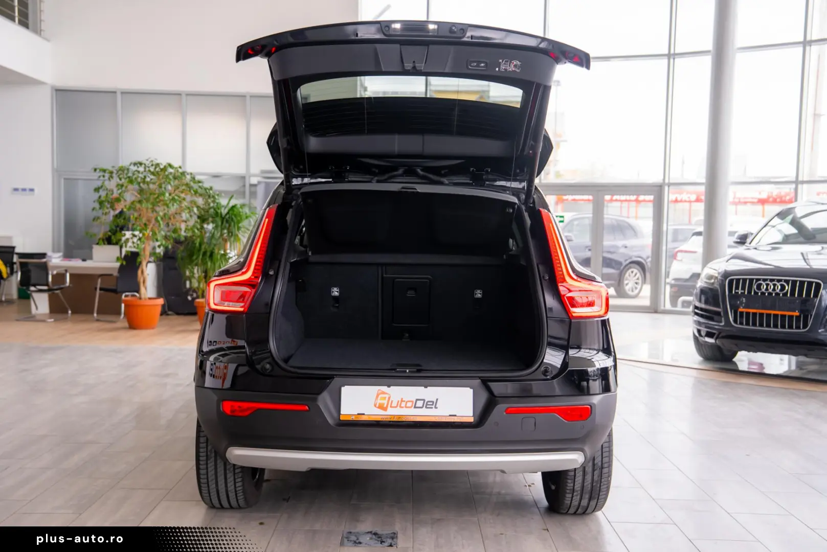 Volvo XC 40 T5 Recharge Geartronic  Inscription Expression
