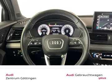 AUDI Q5 45 TFSI quattro S  AHK MATRIX B&O