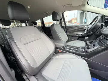 FORD KUGA Incalzire scaune Incalzire volan Clima Pilot LED I