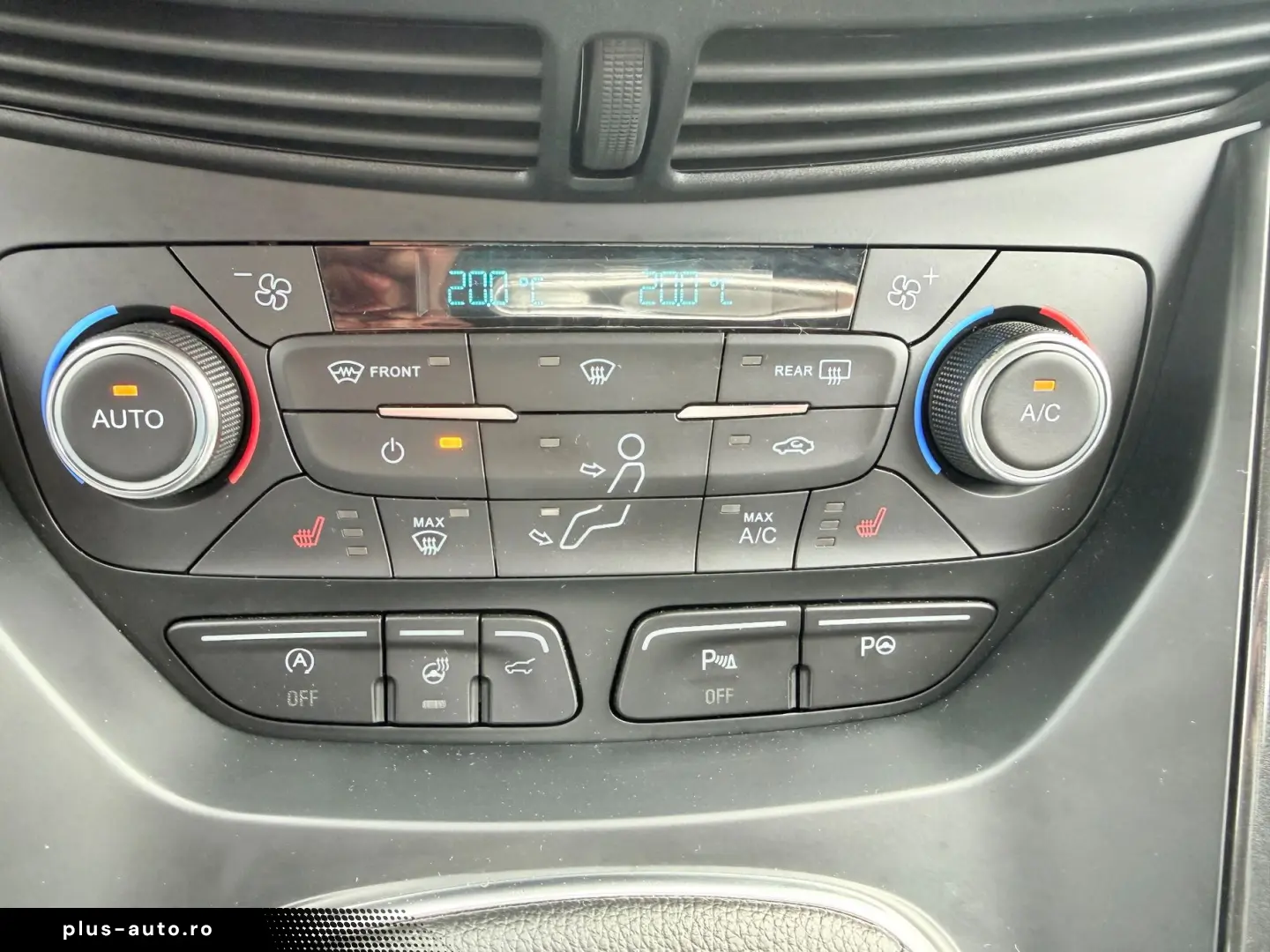 FORD KUGA Incalzire scaune Incalzire volan Clima Pilot LED I