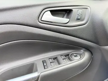 FORD KUGA Incalzire scaune Incalzire volan Clima Pilot LED I