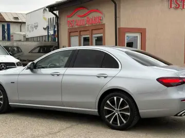 Mercedes-Benz E Gen-W213-2016
