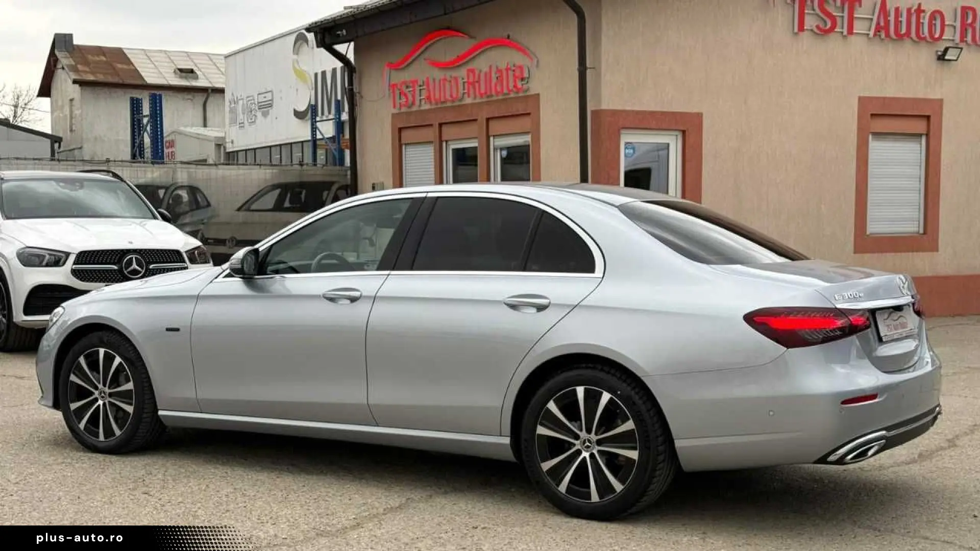 Mercedes-Benz E Gen-W213-2016