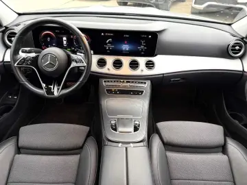 Mercedes-Benz E Gen-W213-2016
