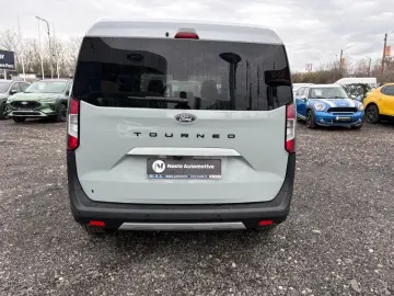 Ford Tourneo-Courier