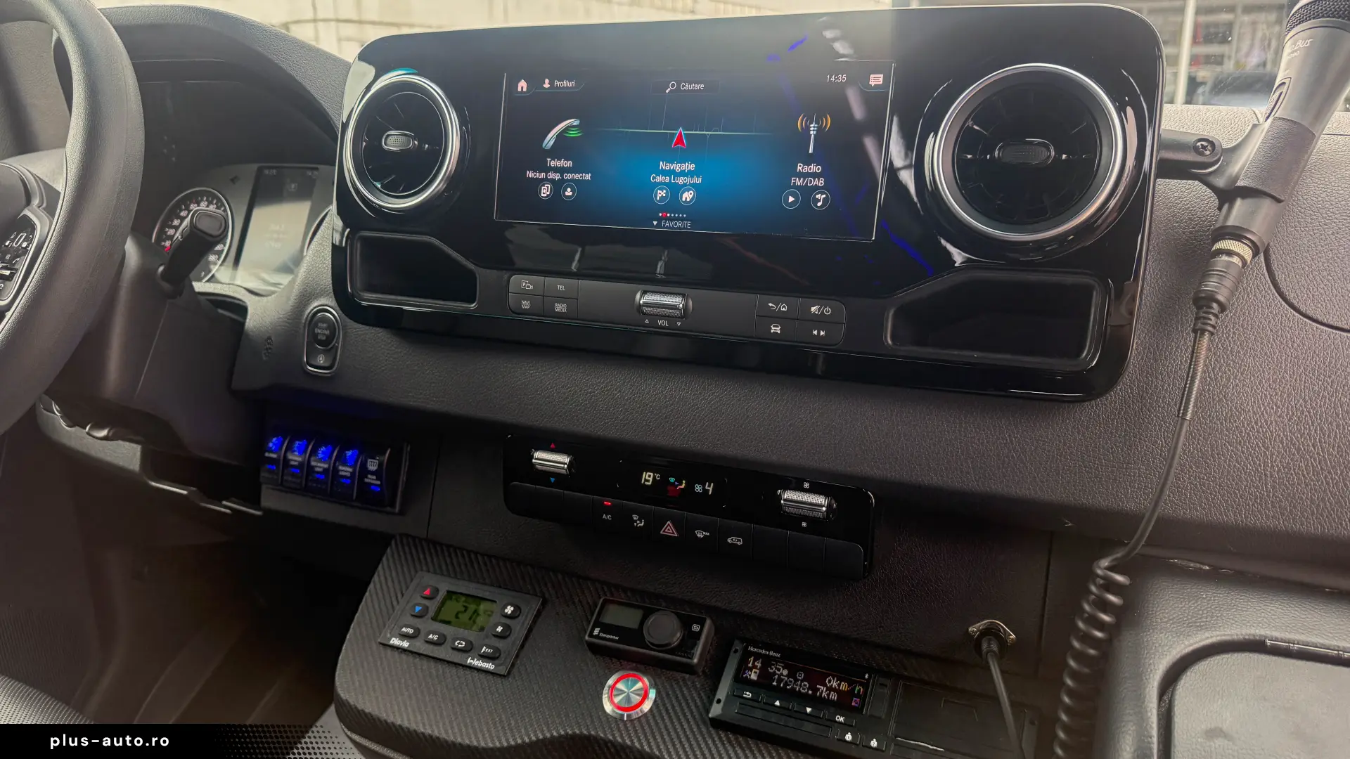 Mercedes-Benz Sprinter 519 CDI – VIP 18 locuri