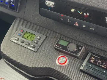 Mercedes-Benz Sprinter 519 CDI – VIP 18 locuri