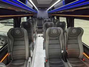 Mercedes-Benz Sprinter 519 CDI – VIP 18 locuri