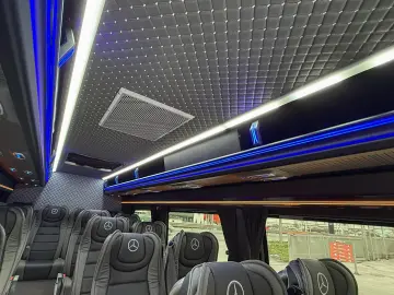Mercedes-Benz Sprinter 519 CDI – VIP 18 locuri