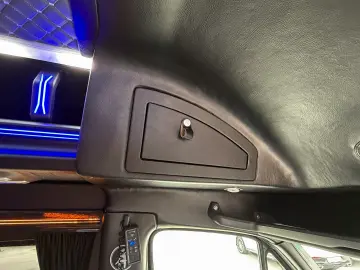 Mercedes-Benz Sprinter 519 CDI – VIP 18 locuri