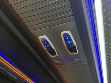 Mercedes-Benz Sprinter 519 CDI – VIP 18 locuri