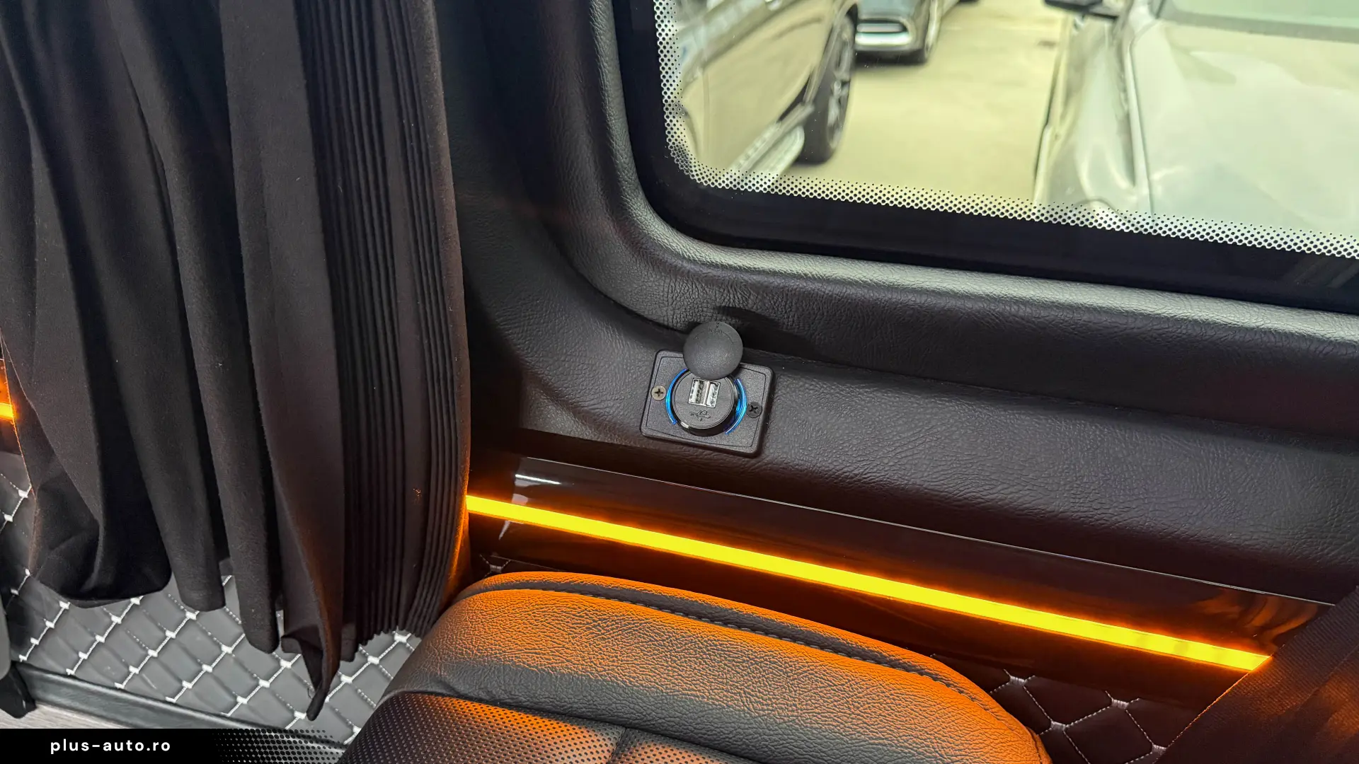 Mercedes-Benz Sprinter 519 CDI – VIP 18 locuri