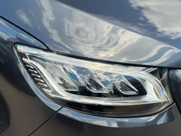 Mercedes-Benz Sprinter 519 CDI – VIP 18 locuri