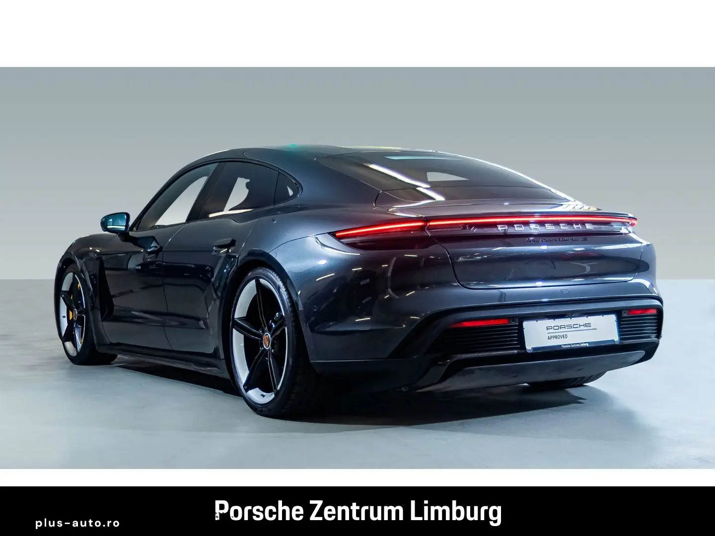 PORSCHE Taycan Turbo S Burmester Sitzbelüftung LEDmatrix