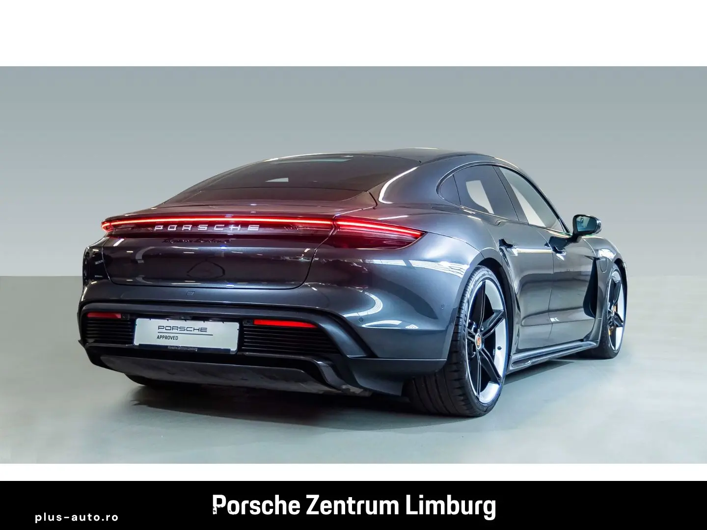 PORSCHE Taycan Turbo S Burmester Sitzbelüftung LEDmatrix