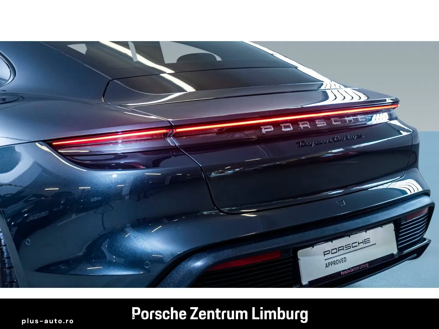 PORSCHE Taycan Turbo S Burmester Sitzbelüftung LEDmatrix