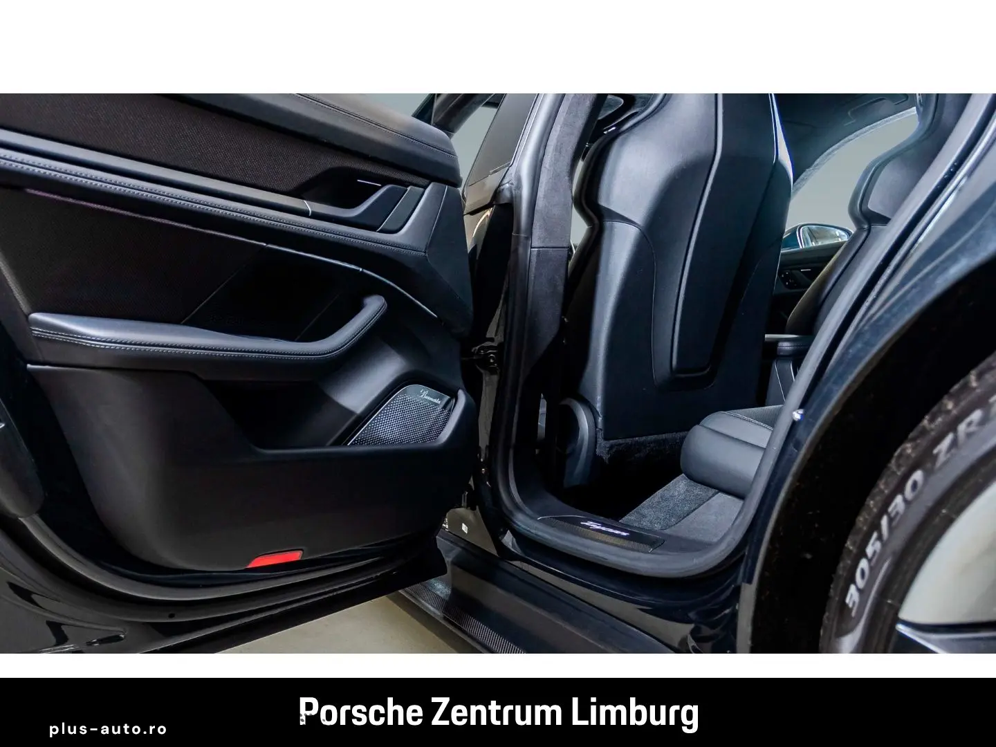 PORSCHE Taycan Turbo S Burmester Sitzbelüftung LEDmatrix