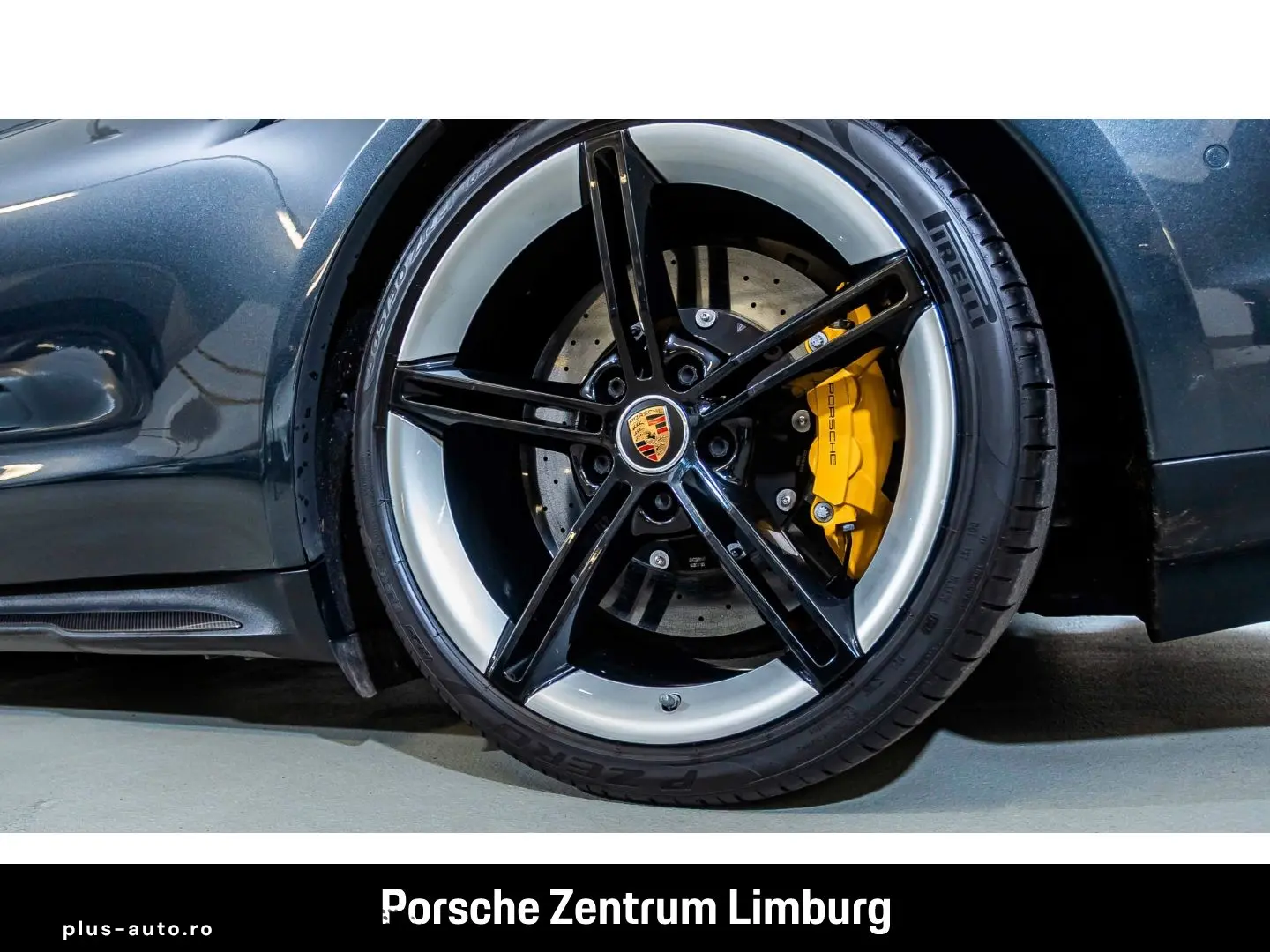 PORSCHE Taycan Turbo S Burmester Sitzbelüftung LEDmatrix