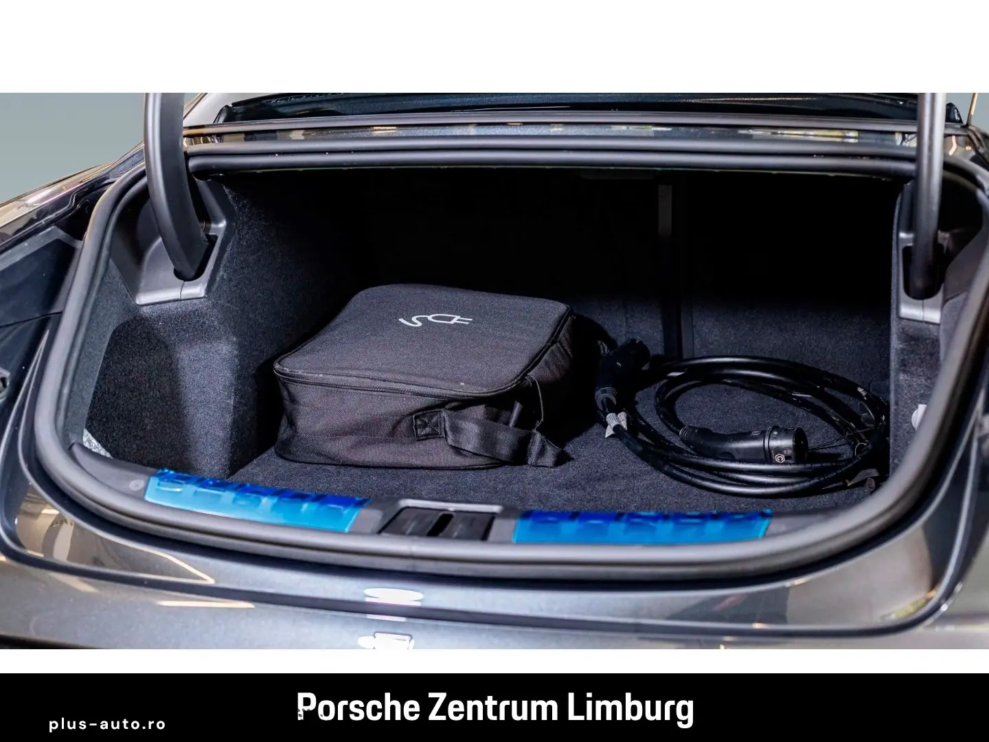 PORSCHE Taycan Turbo S Burmester Sitzbelüftung LEDmatrix