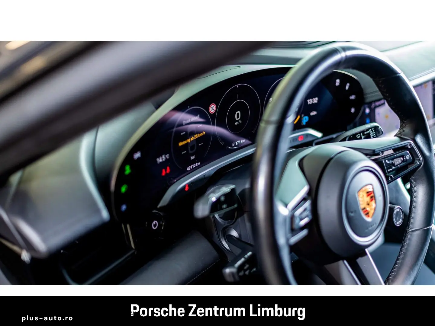 PORSCHE Taycan Turbo S Burmester Sitzbelüftung LEDmatrix