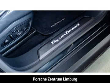 PORSCHE Taycan Turbo S Burmester Sitzbelüftung LEDmatrix