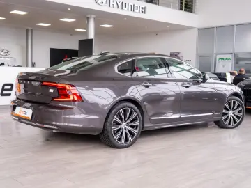 Volvo S90 T8 Recharge AWD Geartronic „Plus Bright”