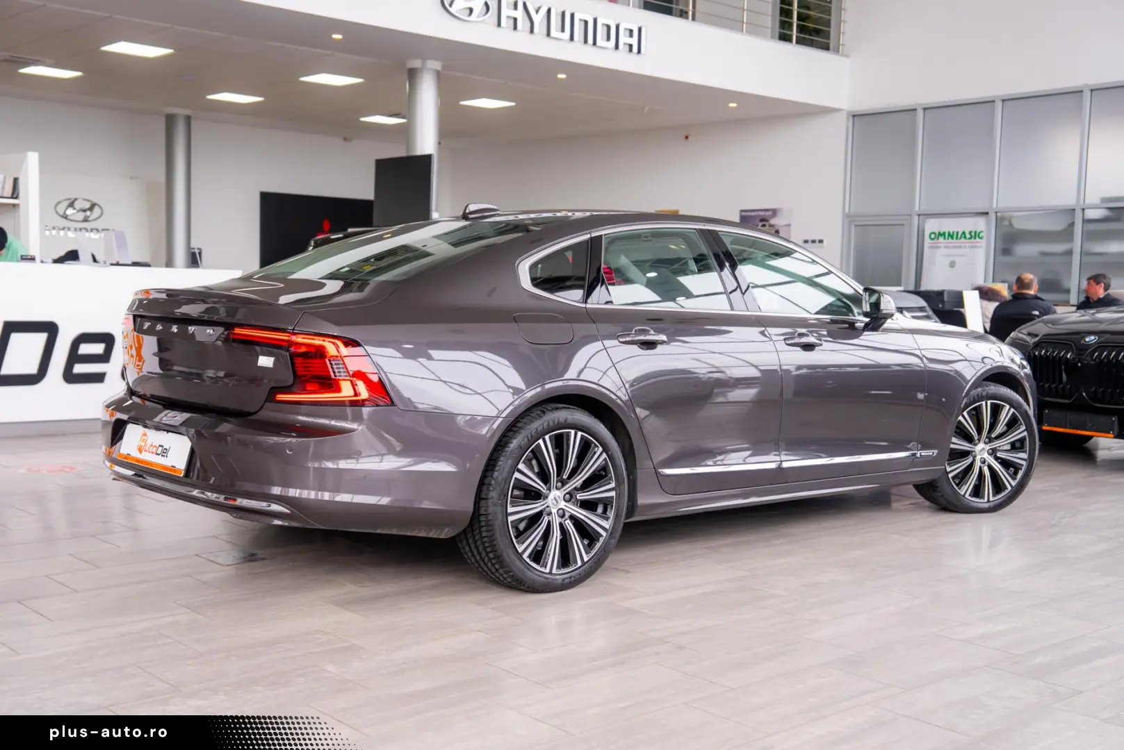 Volvo S90 T8 Recharge AWD Geartronic „Plus Bright”