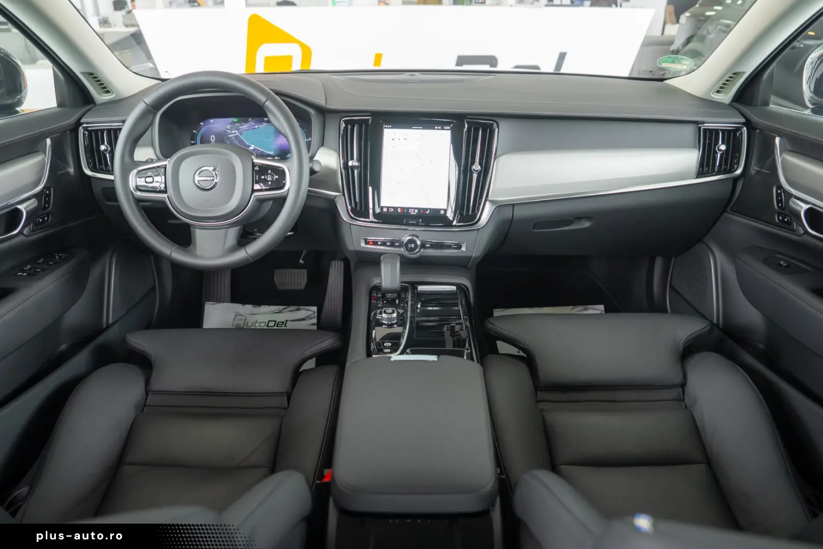 Volvo S90 T8 Recharge AWD Geartronic „Plus Bright”