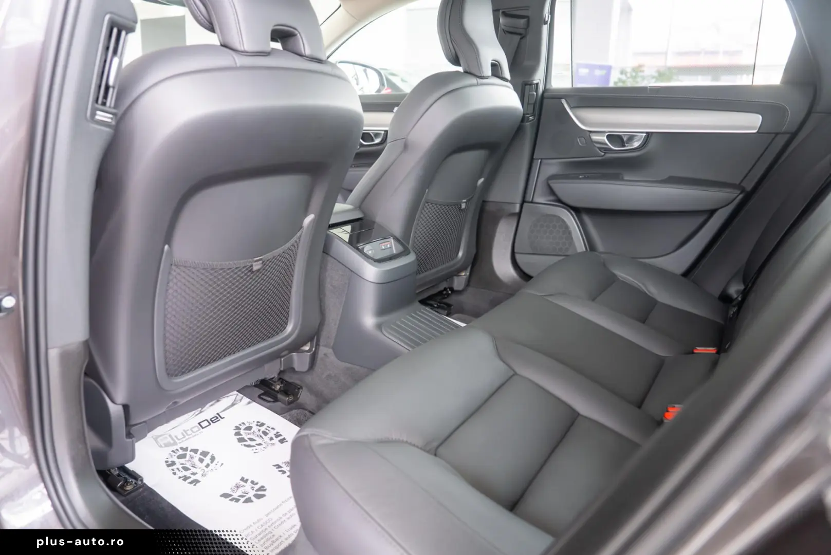 Volvo S90 T8 Recharge AWD Geartronic „Plus Bright”