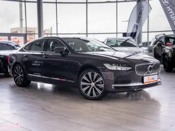 Volvo S90 T8 Recharge AWD Geartronic „Plus Bright”