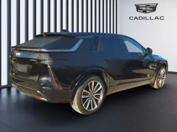 CADILLAC Lyriq Sport 600e AWD Vollausstattung Panorama