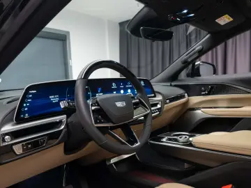 CADILLAC Lyriq Sport 600e AWD
