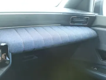 RENAULT 4 BEV 52kWh 150CP techno