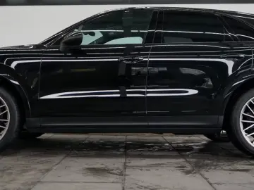 Porsche Cayenne Platinum Edition Pano Bose Keyless