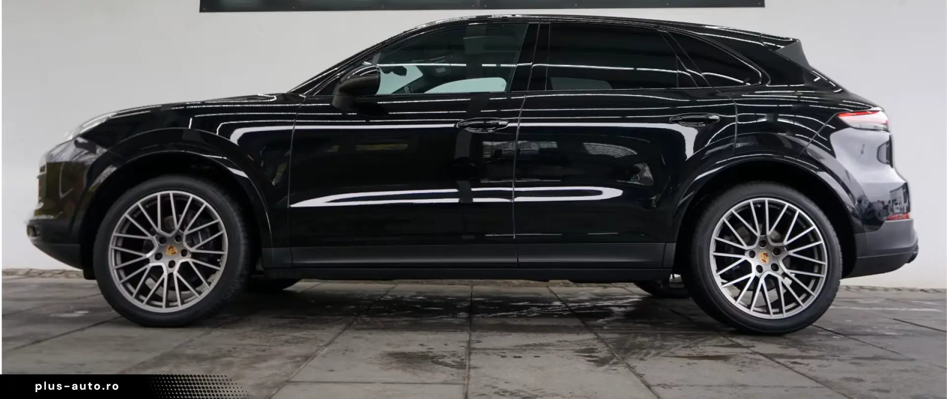 Porsche Cayenne Platinum Edition Pano Bose Keyless