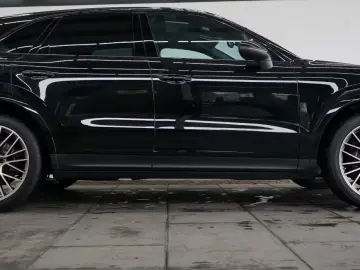 Porsche Cayenne Platinum Edition Pano Bose Keyless