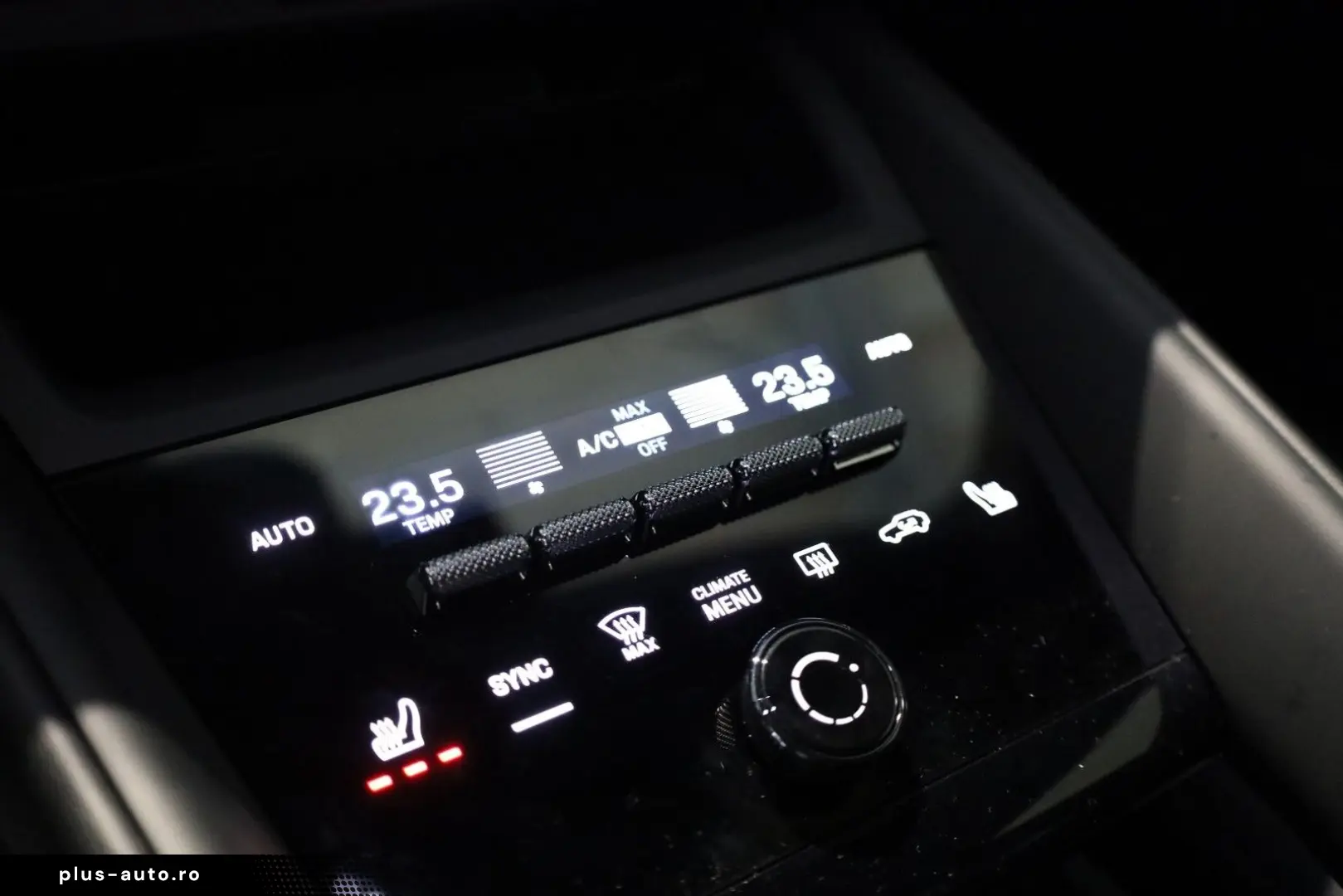 PORSCHE Macan Electric PASM BOSE