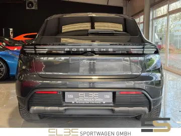 PORSCHE Macan Electric INNODRIVE 360 HEAD-UP
