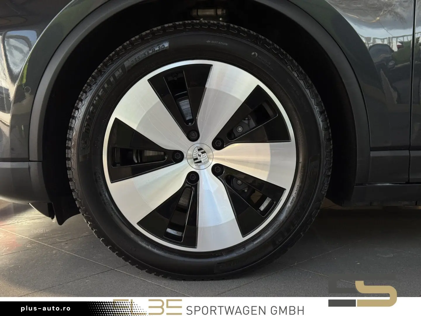 PORSCHE Macan Electric INNODRIVE 360 HEAD-UP