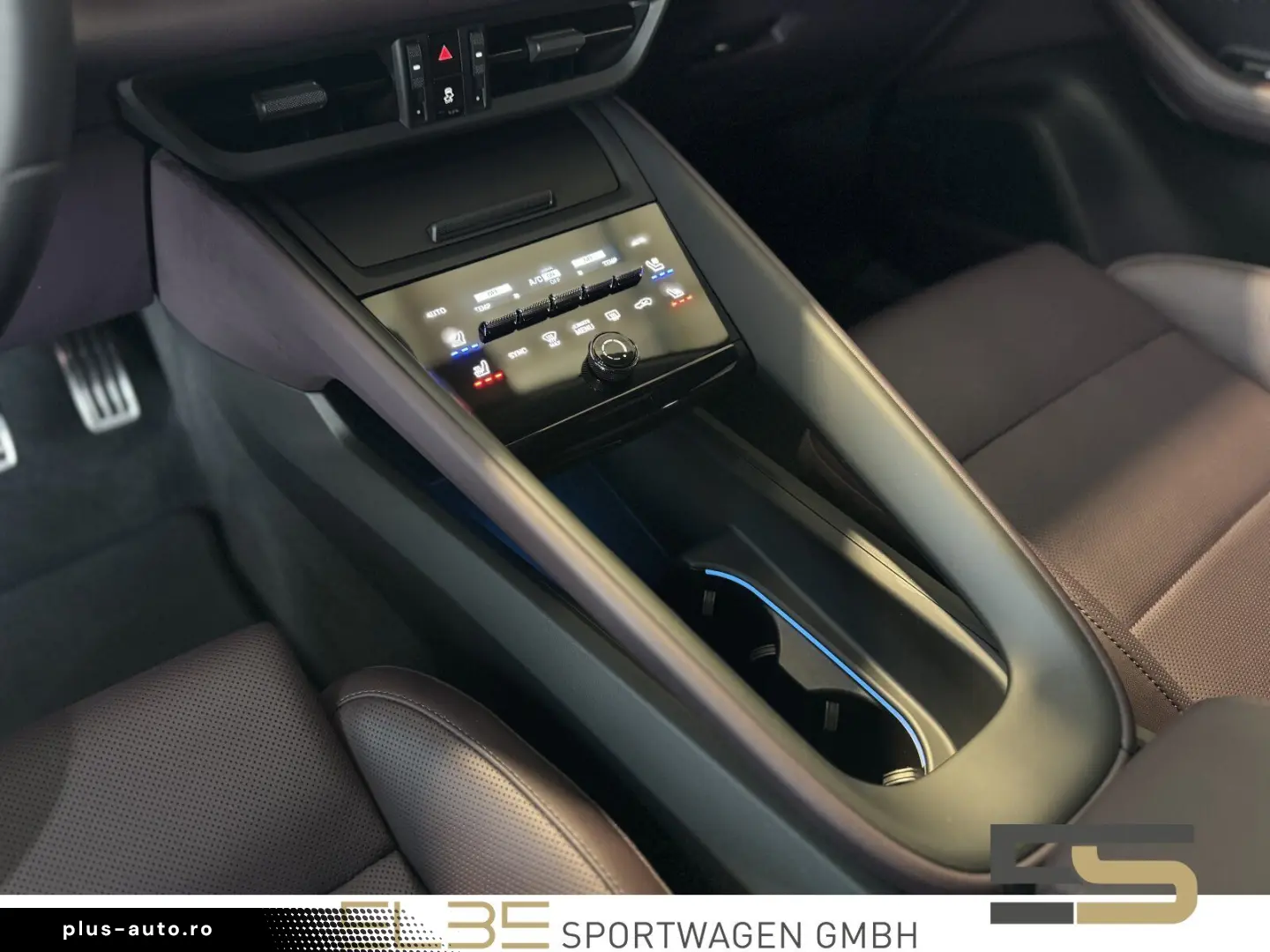 PORSCHE Macan Electric INNODRIVE 360 HEAD-UP