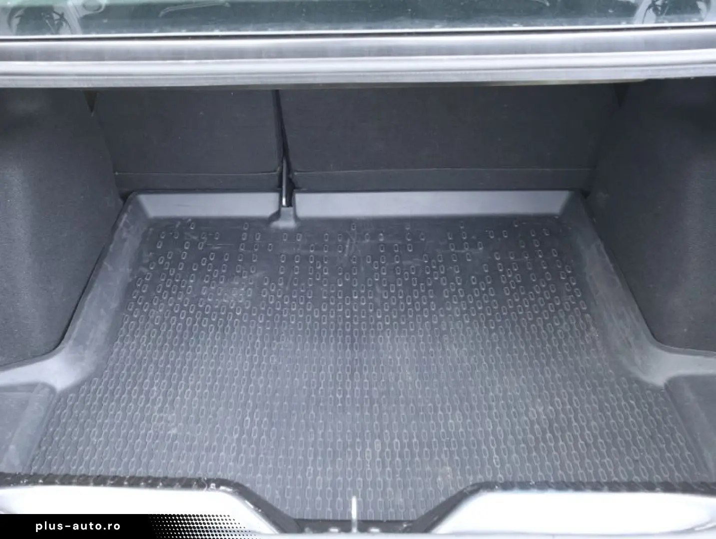 DACIA LOGAN 1.0 TCe 90CP Journey MT6