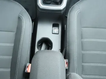 DACIA LOGAN 1.0 TCe 90CP Journey MT6