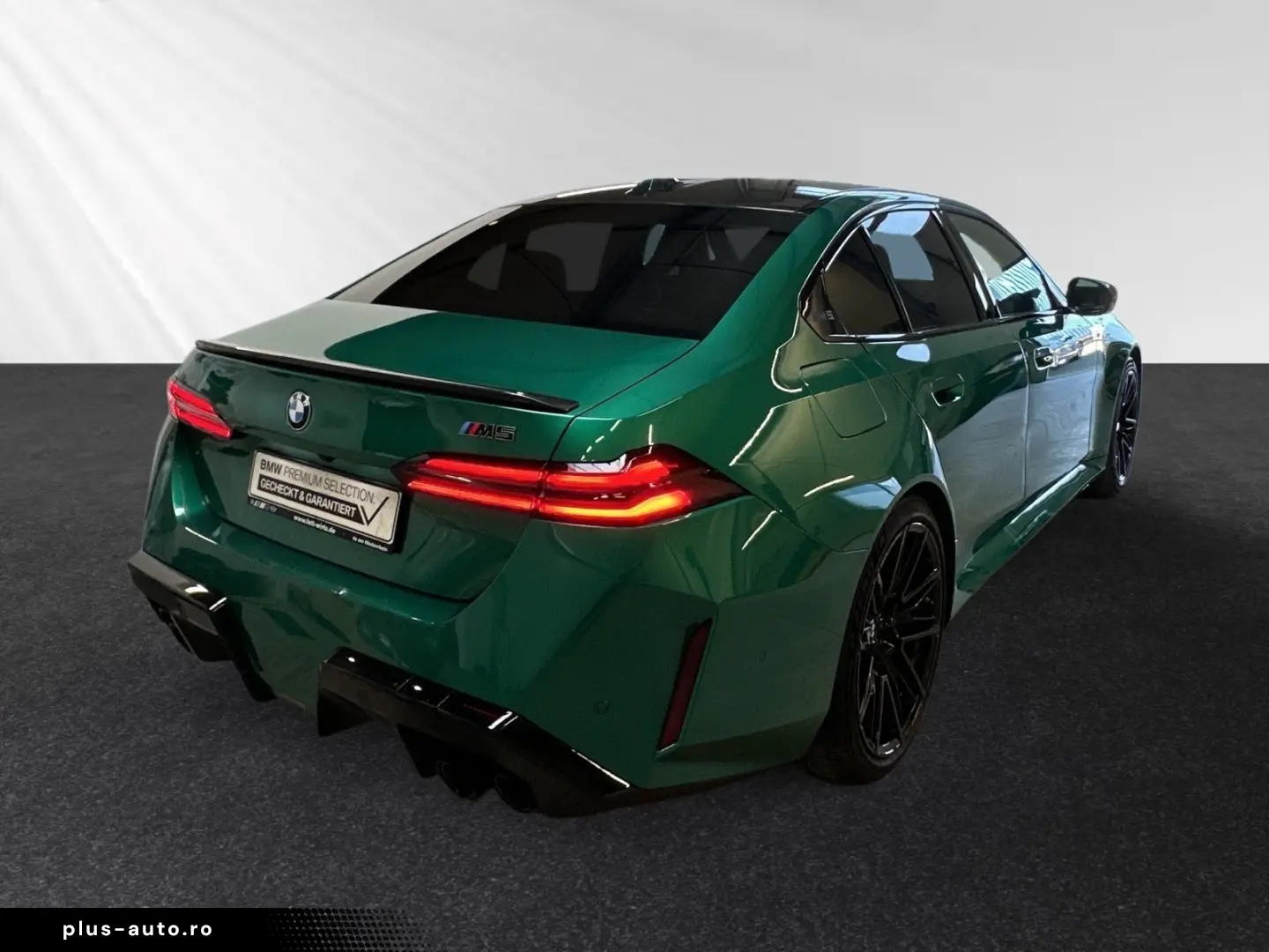 BMW M5 Limousine Bowers