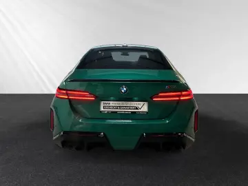 BMW M5 Limousine Bowers