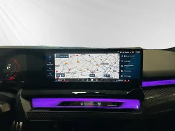 BMW M5 Limousine Bowers