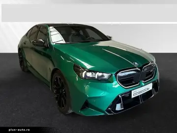 BMW M5 Limousine Bowers
