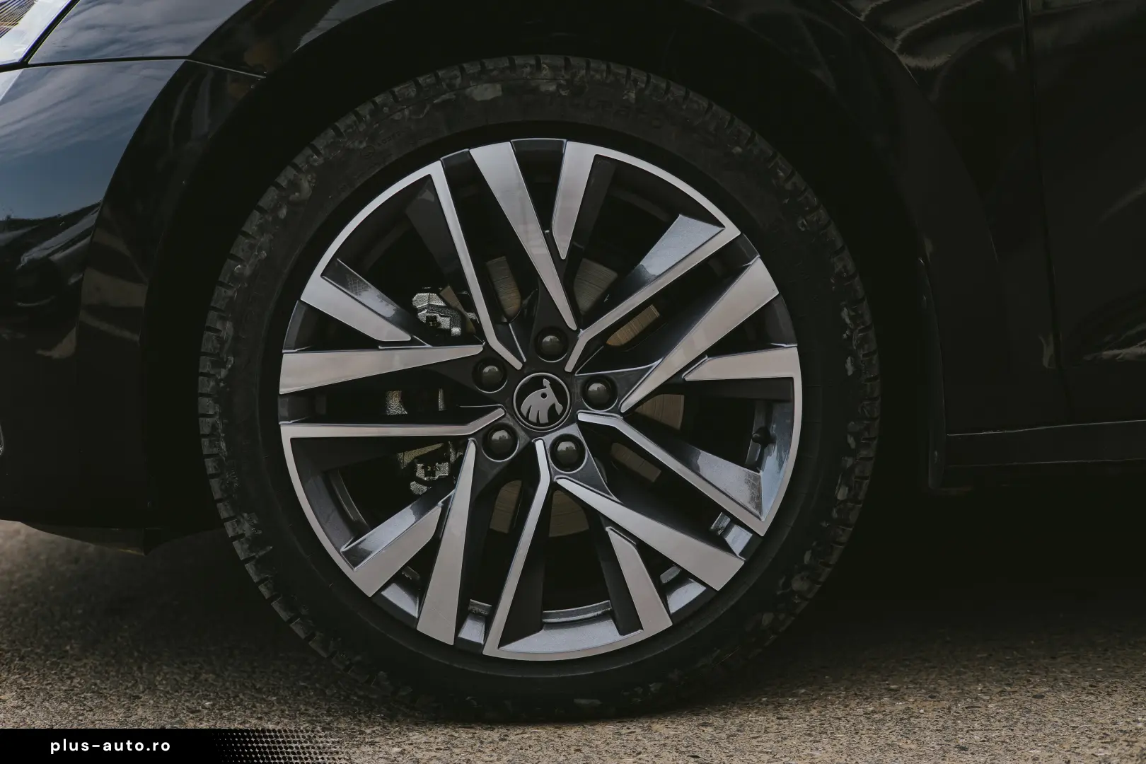 Skoda Octavia – 2.0 TDI  DSG  2025  Full LED  ACC