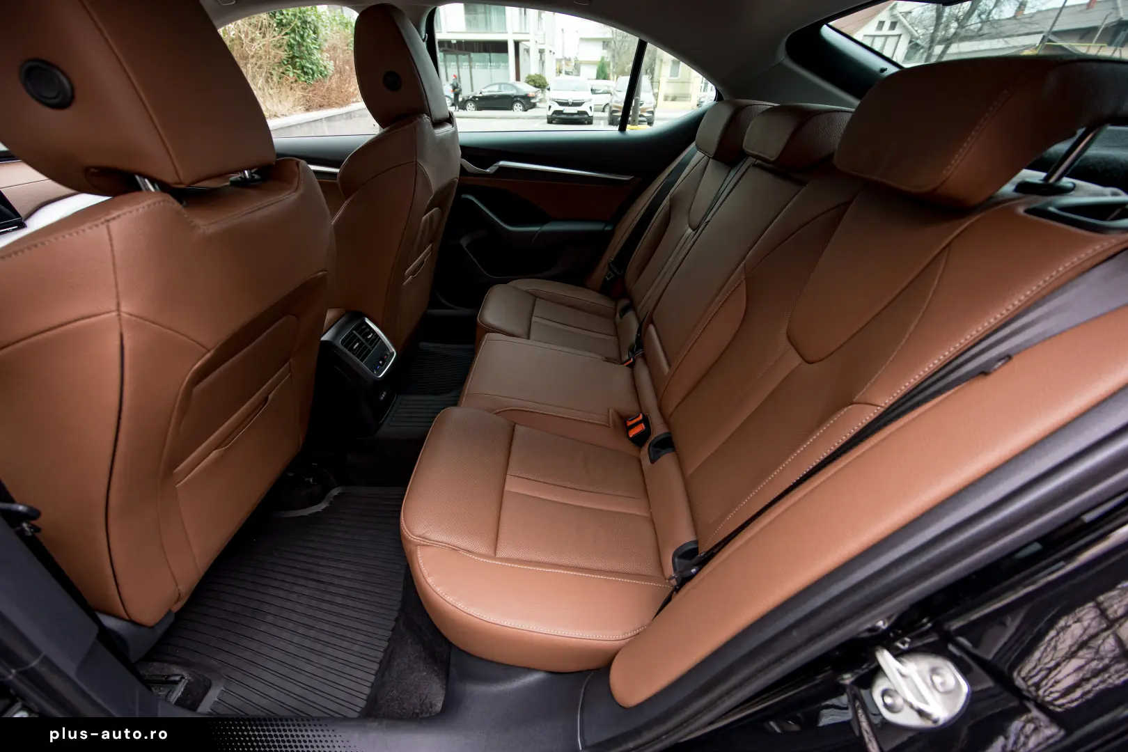 Skoda Octavia – 2.0 TDI  DSG  2025  Full LED  ACC