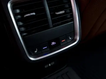 Skoda Octavia – 2.0 TDI  DSG  2025  Full LED  ACC