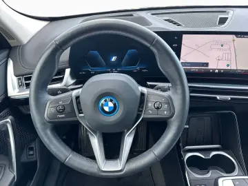 BMW iX1 xDrive 30 xLine